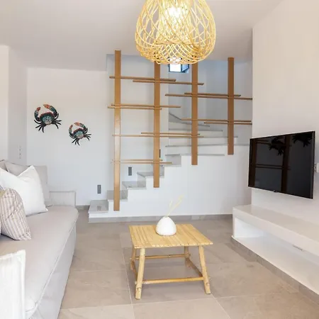 Vila Isalos With Private Pool Naxos City