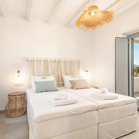 Villa Isalos With Private Pool *