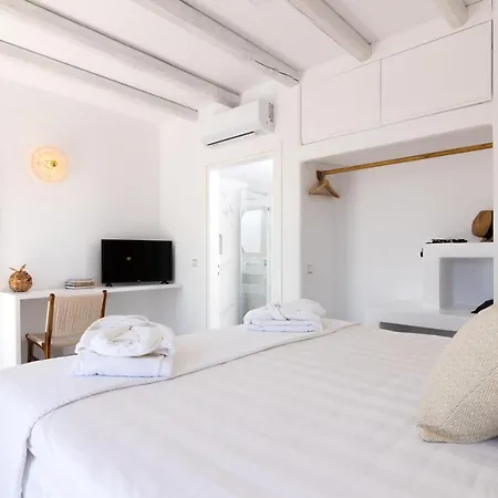 Villa Isalos With Private Pool *
