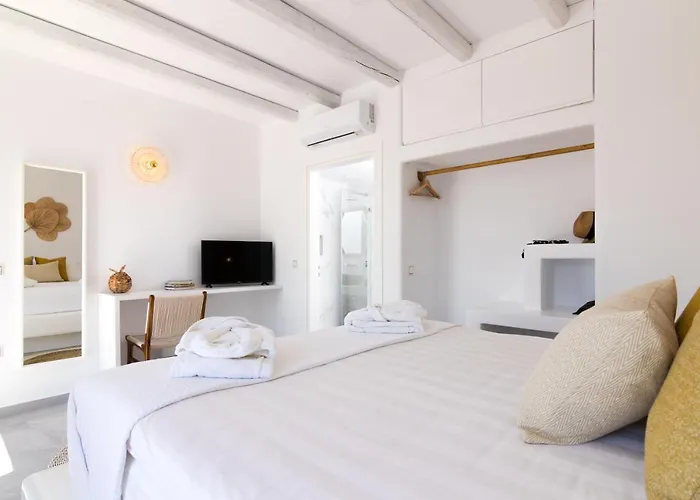 Villa Isalos With Private Pool *